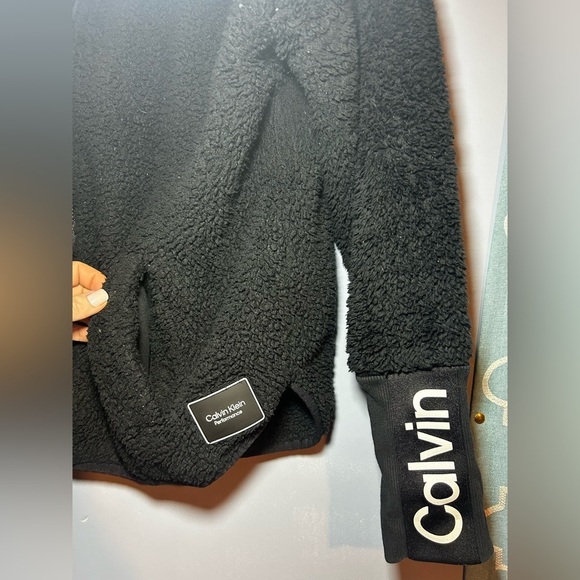 Calvin Klein soft Sherpa jacket ,
Large - Picture 6 of 7
